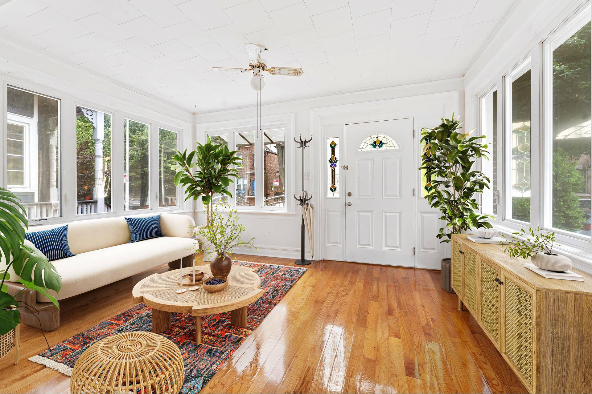 Brooklyn, NY 11230,821 E 12TH Street