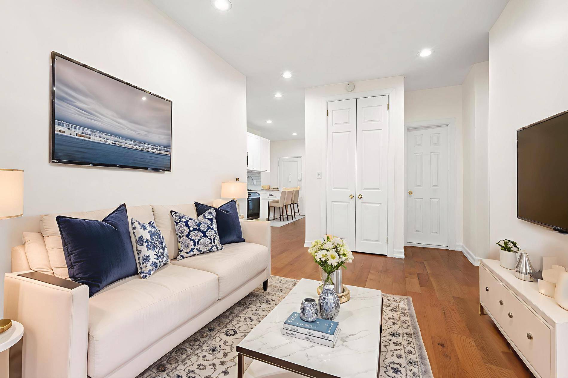 Manhattan, NY 10033,9 Pinehurst Avenue #1-C