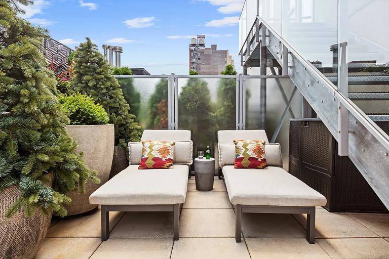 Manhattan, NY 10001,261 W 28th Street #10DD