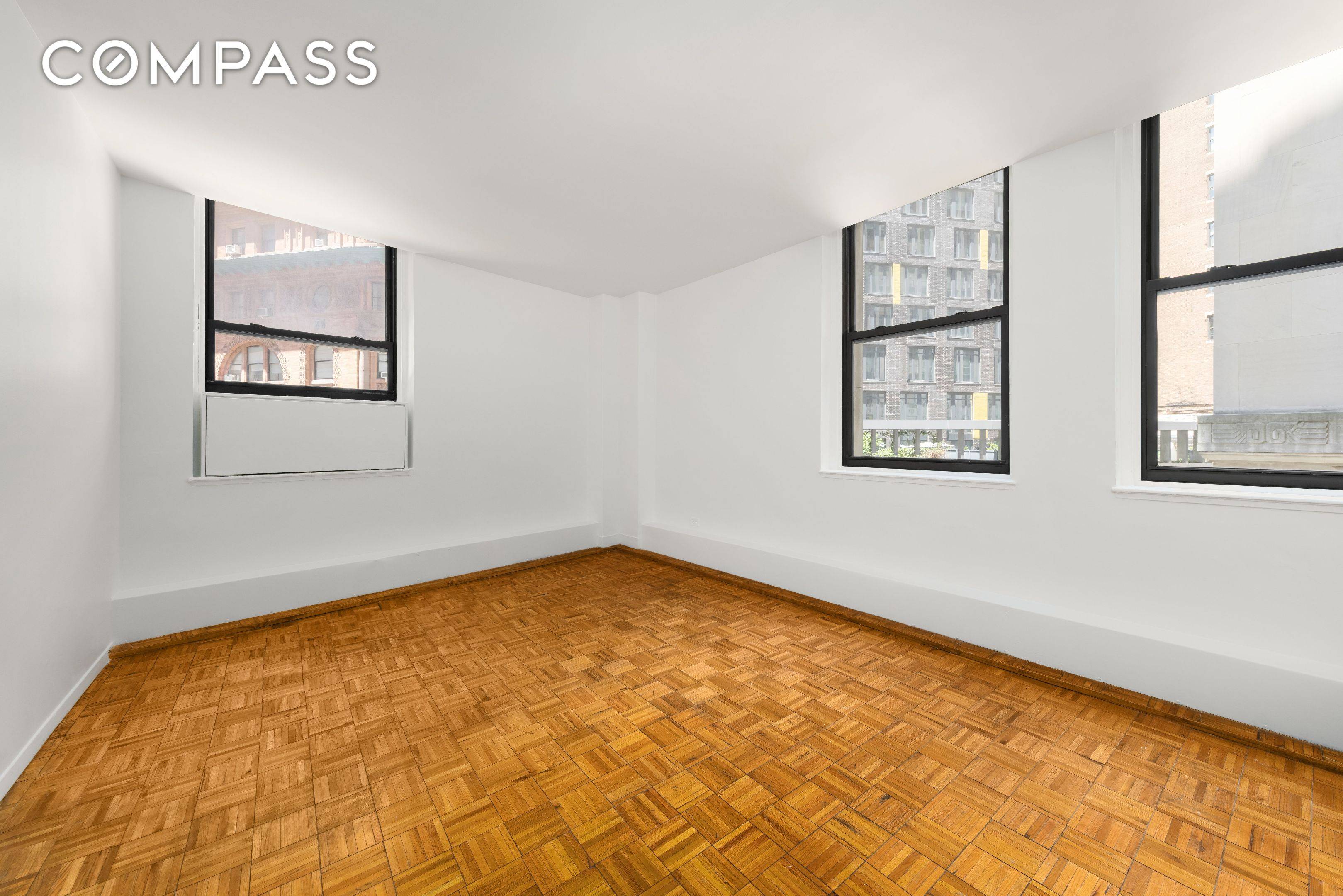 Manhattan, NY 10004,3 Hanover Square #4D