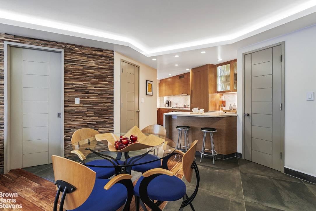 Manhattan, NY 10001,430 W 34TH Street #LH