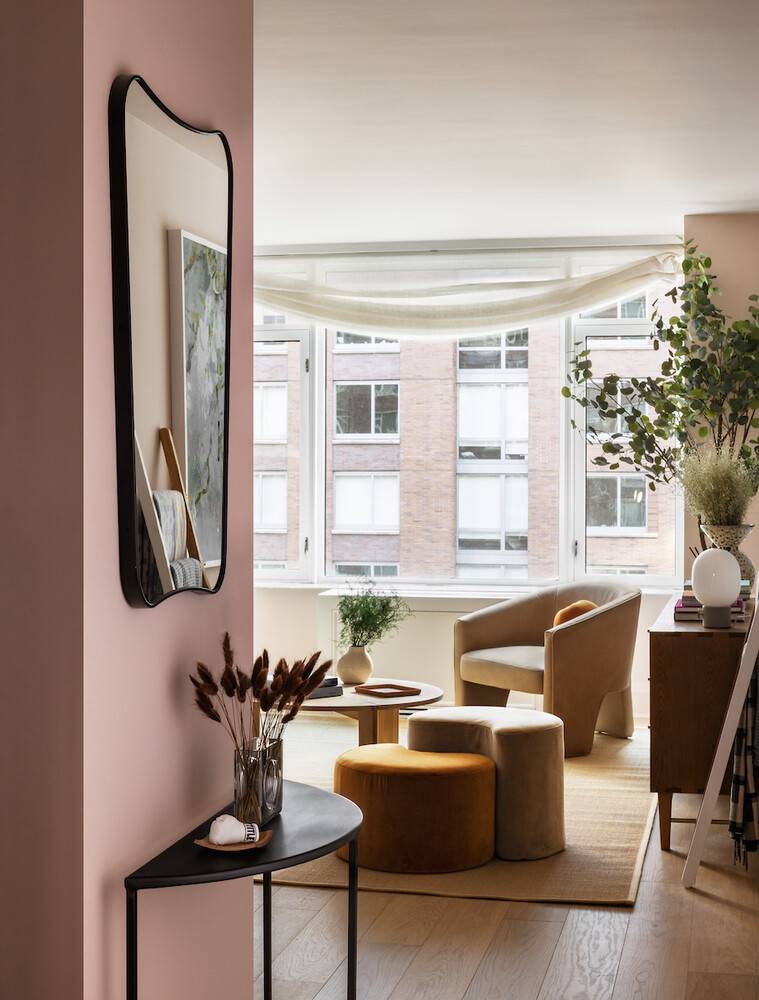 Manhattan, NY 10282,210 WARREN Street #9B