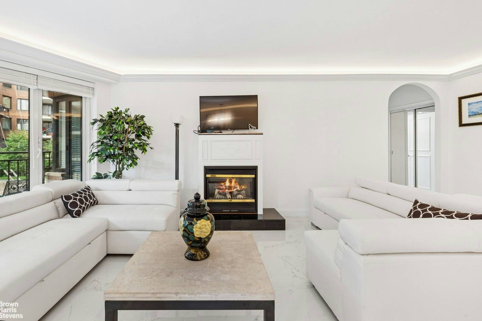 Manhattan, NY 10022,60 SUTTON Place S #3EN