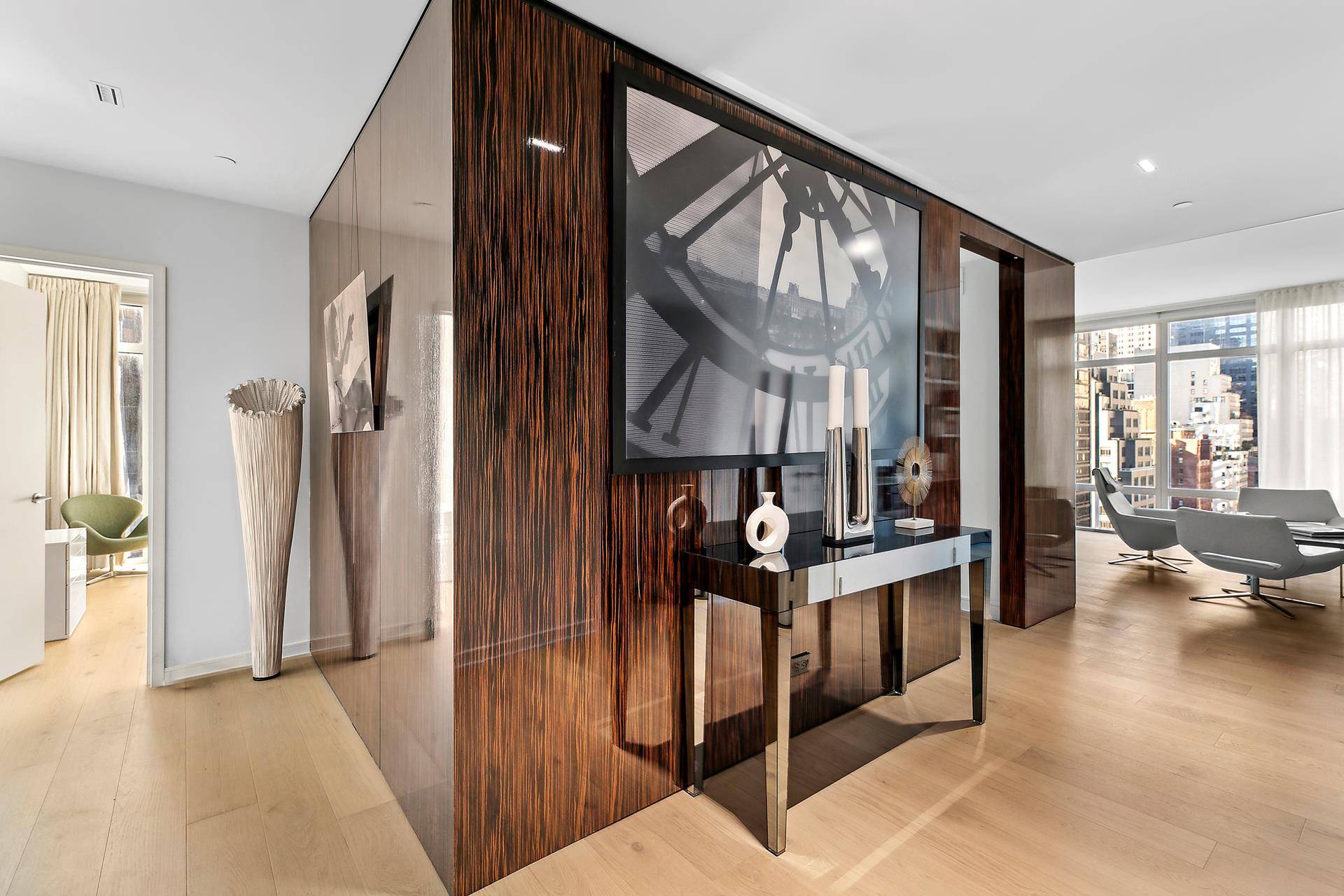 Manhattan, NY 10022,207 E 57TH Street #19B