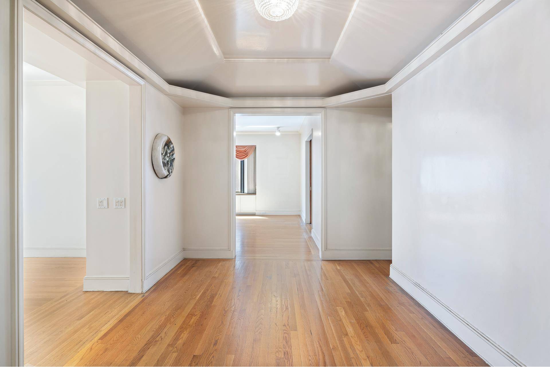 Manhattan, NY 10021,733 PARK Avenue #8THFLOOR