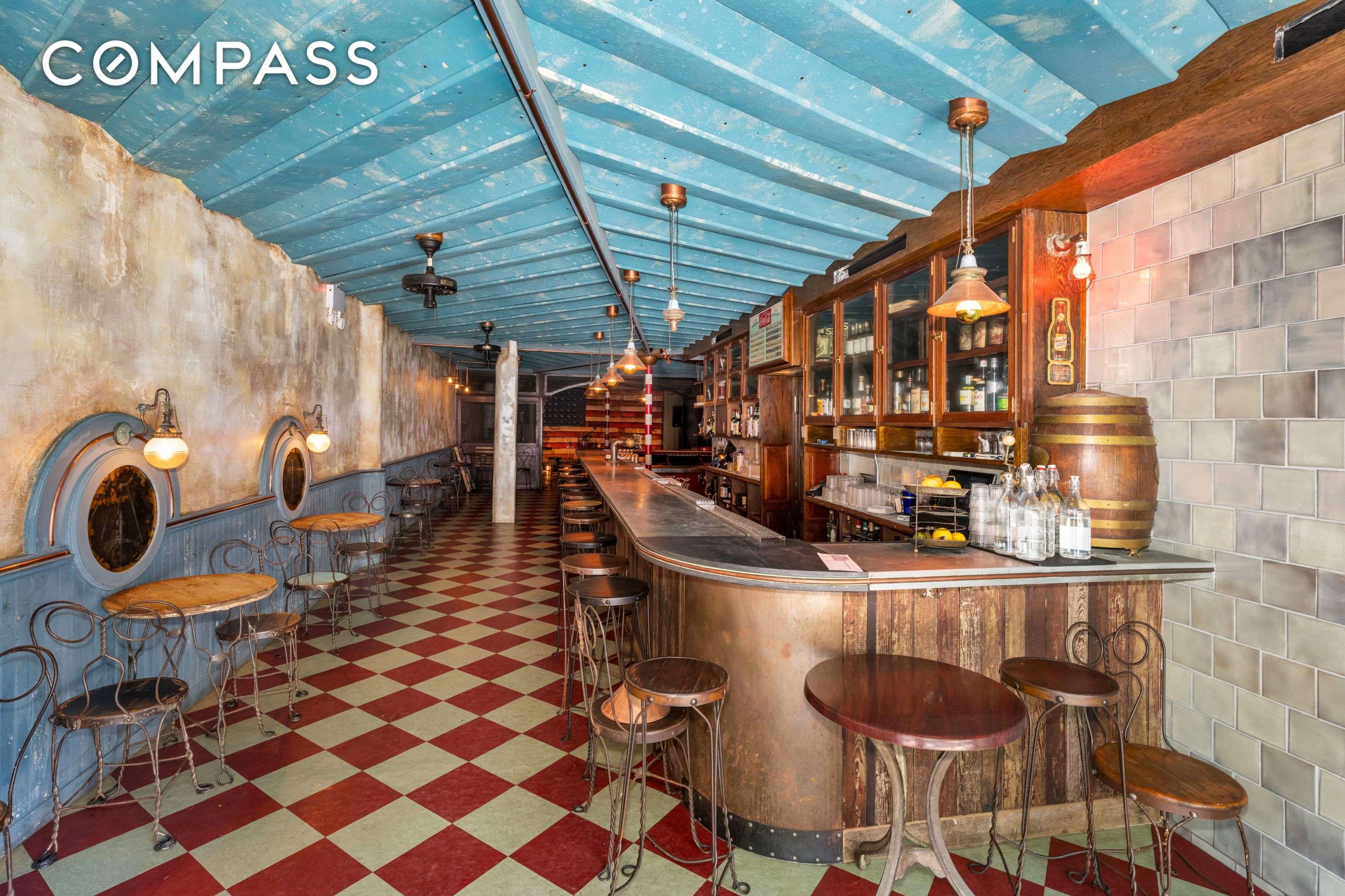 Brooklyn, NY 11211,354 Grand Street