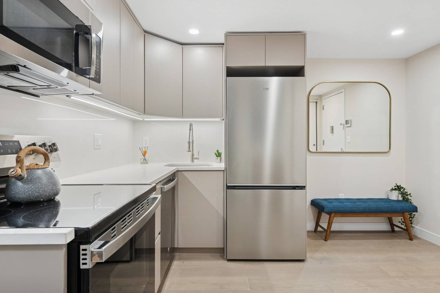 Brooklyn, NY 11226,608 OCEAN Avenue #302