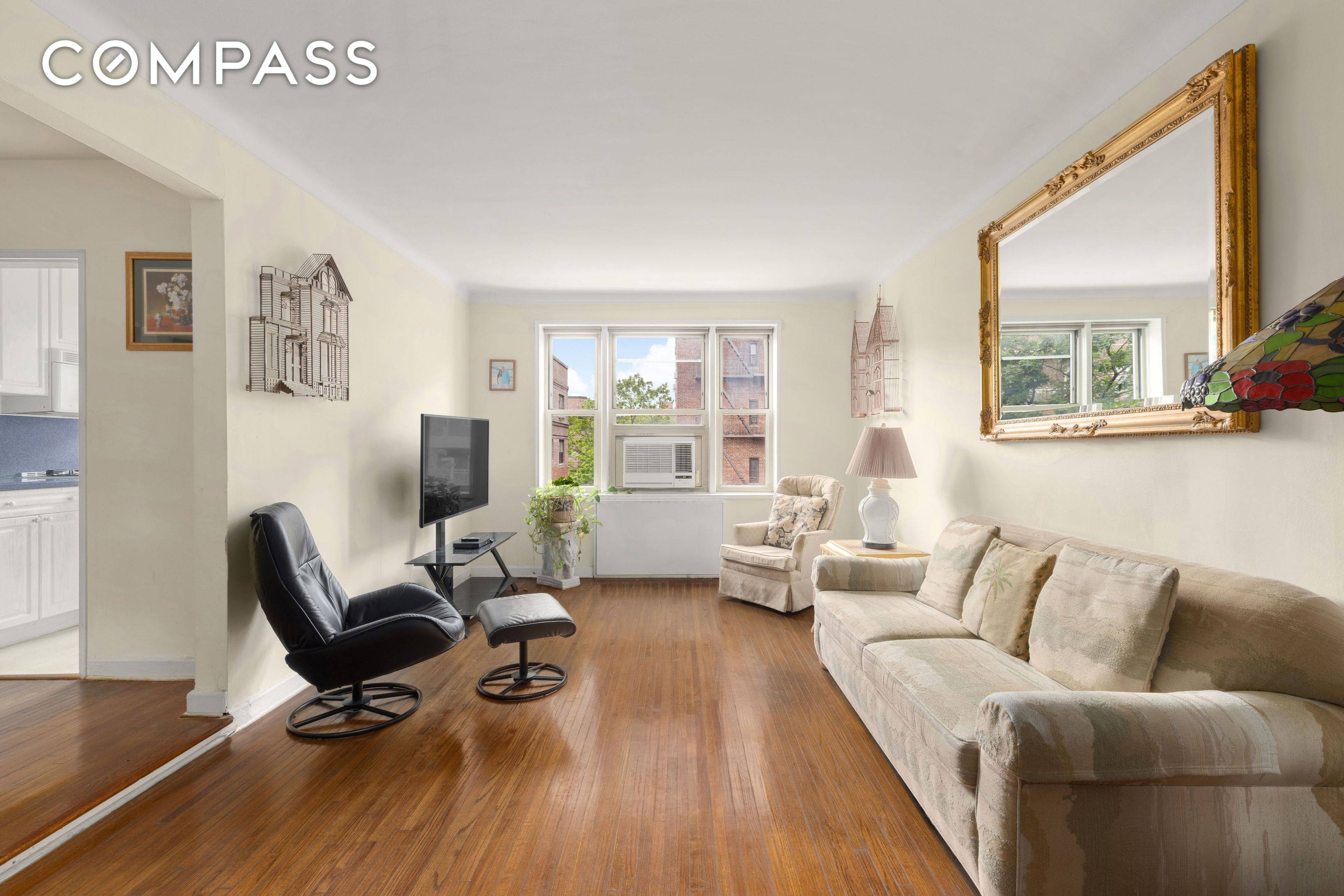 Queens, NY 11375,68-61 Yellowstone Boulevard #618