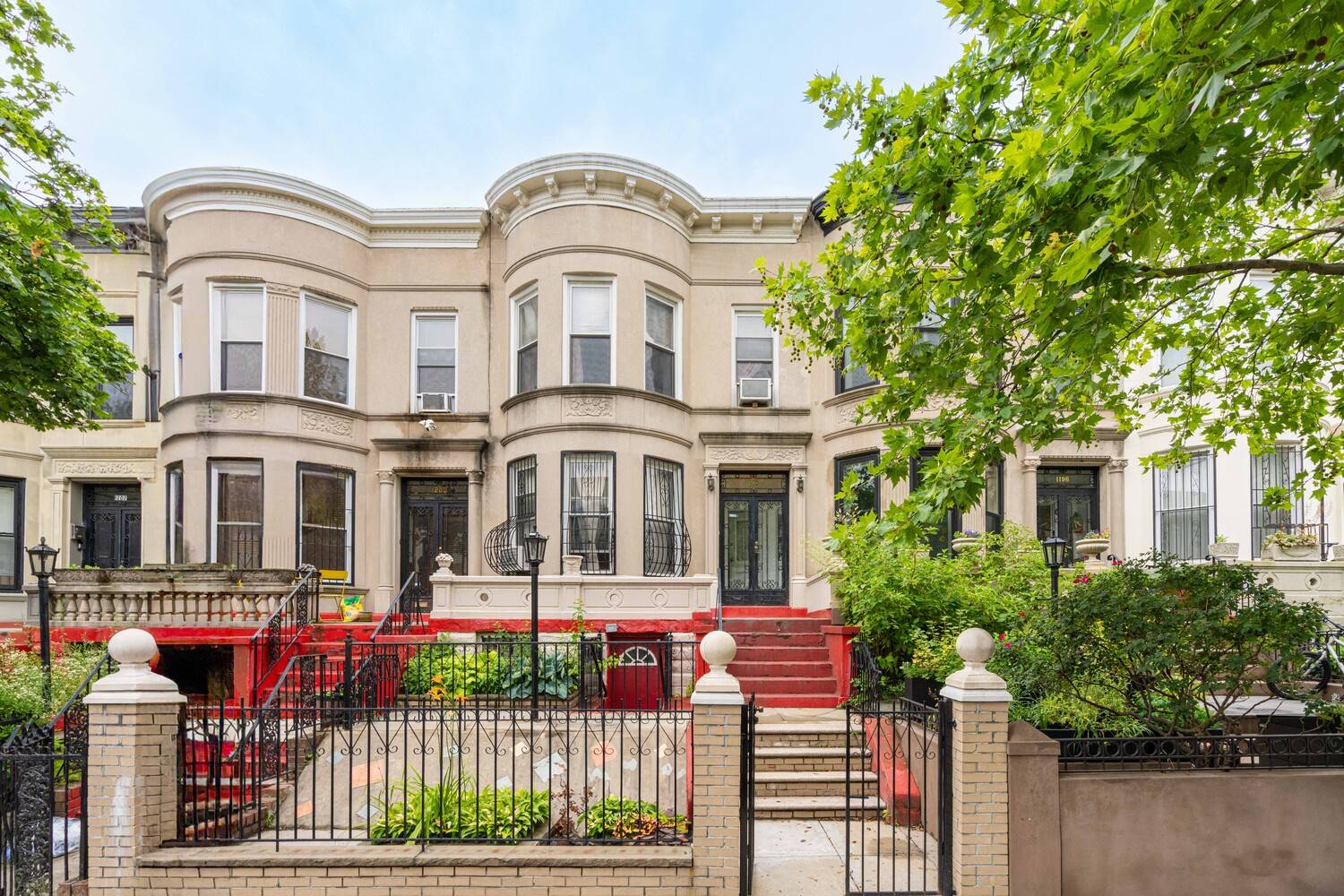 Brooklyn, NY 11225,1198 UNION Street