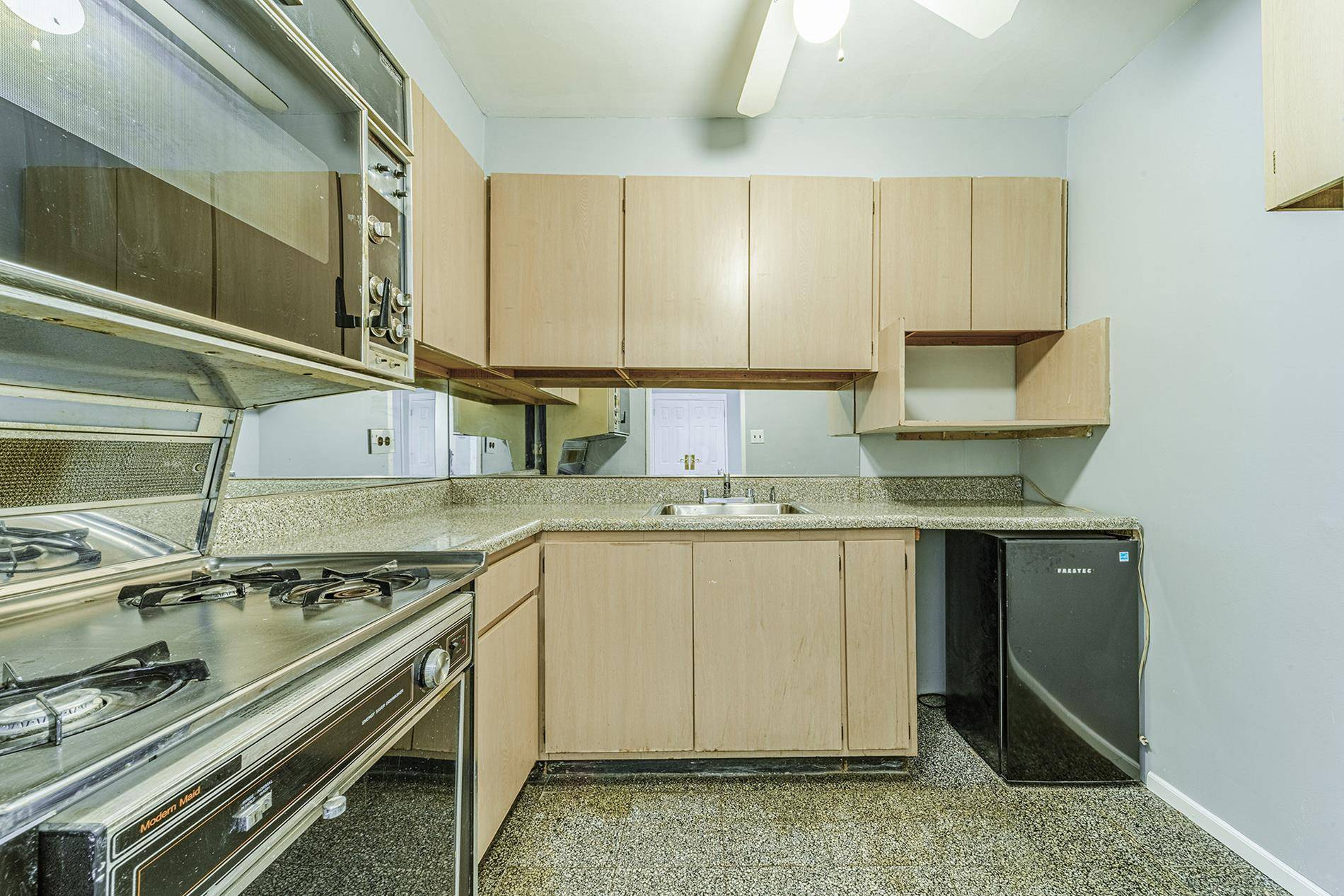 Manhattan, NY 10022,337 E 50th Street #3-A