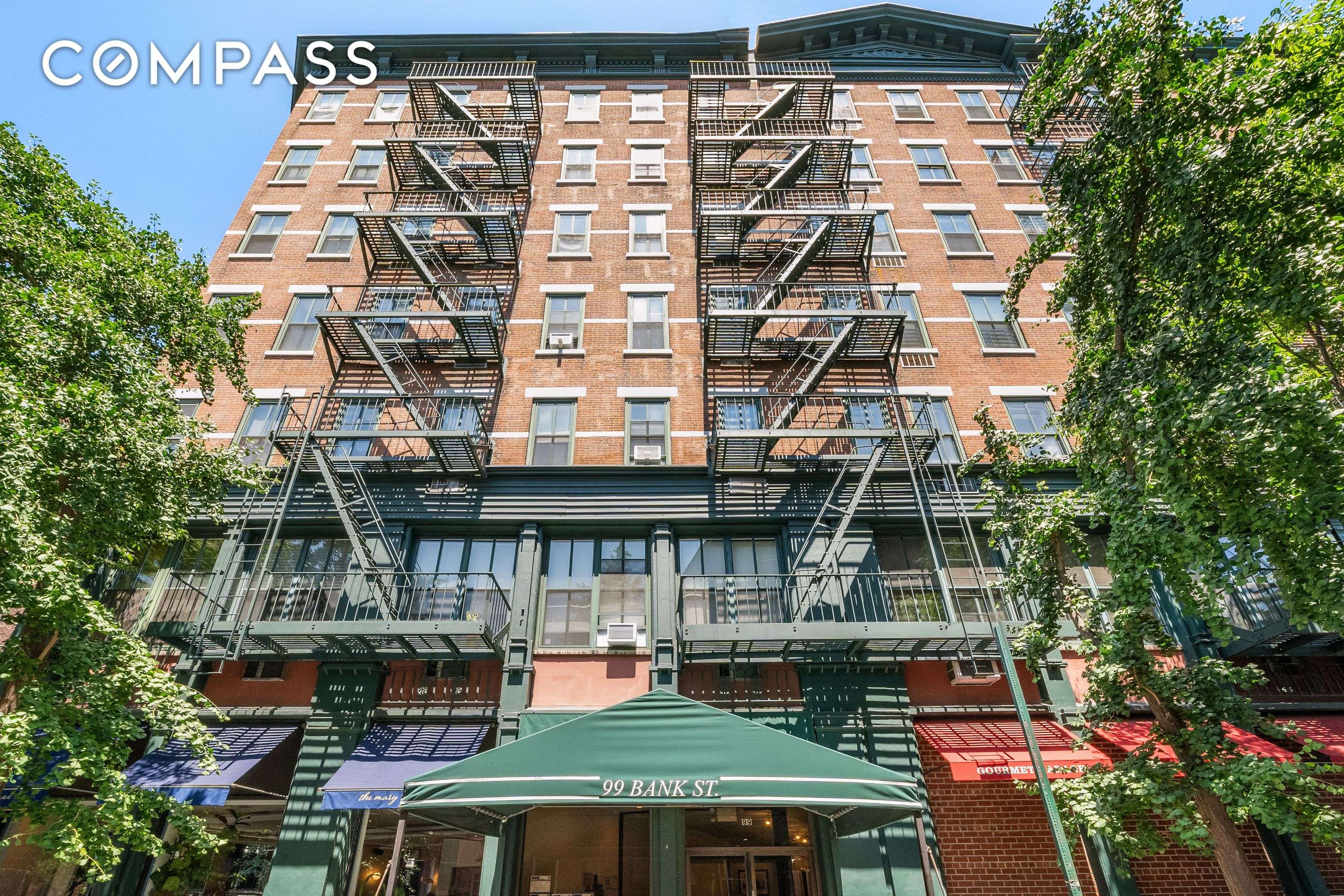 Manhattan, NY 10014,99 Bank Street #6N
