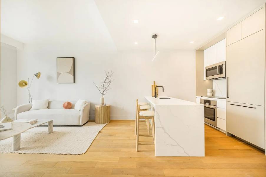 Queens, NY 11101,37-34 33rd Street #4-K