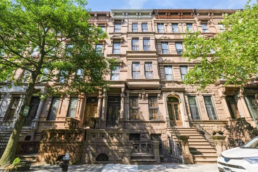 Manhattan, NY 10027,11 W 121ST Street
