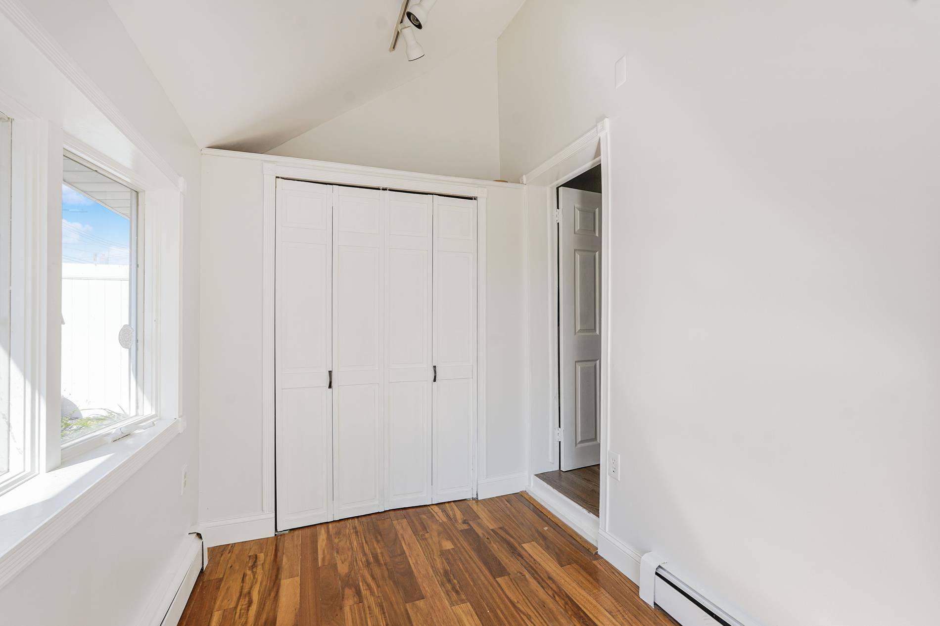 Brooklyn, NY 11229,54 Florence Avenue