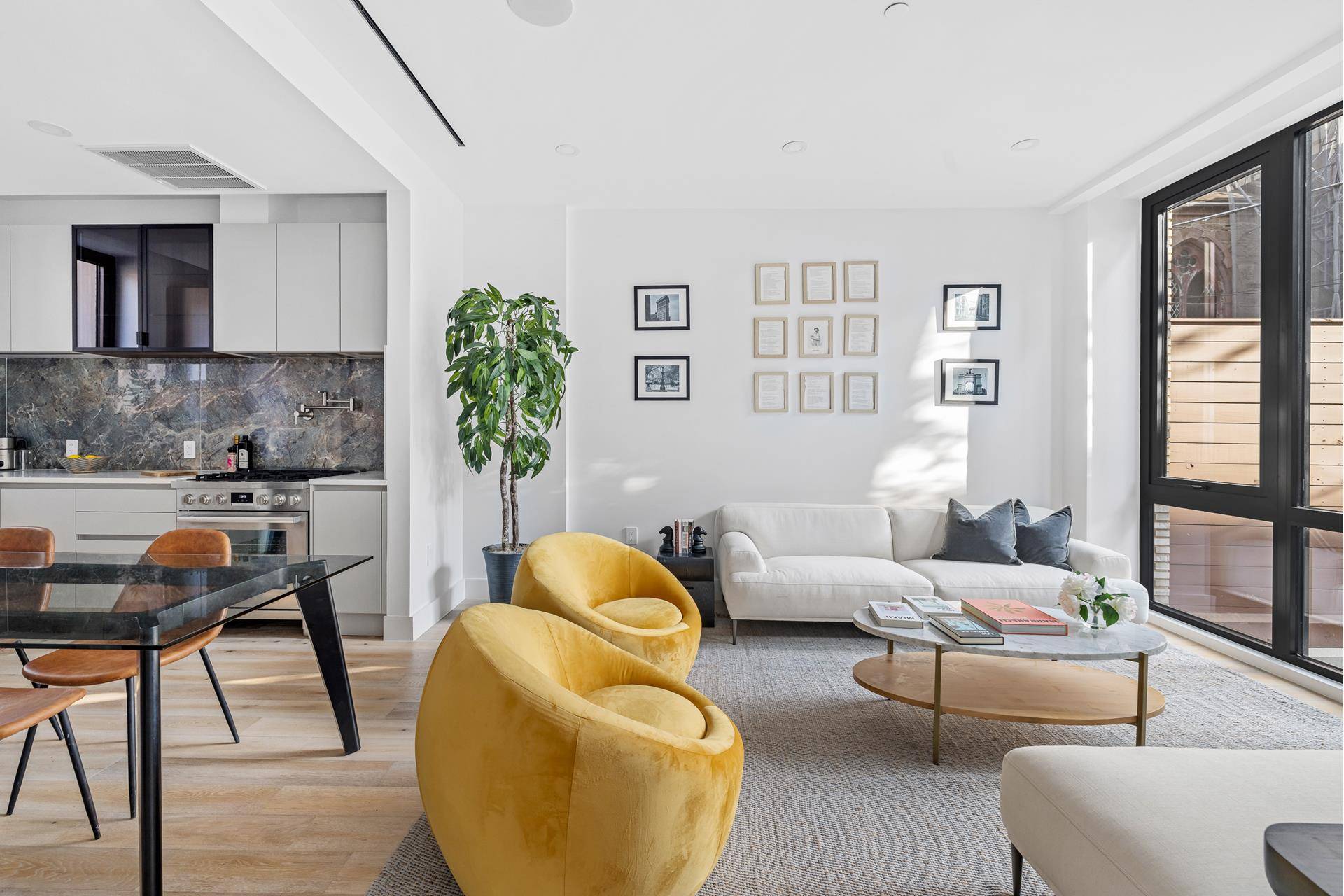 Brooklyn, NY 11205,218 CLASSON Avenue #GARDEN