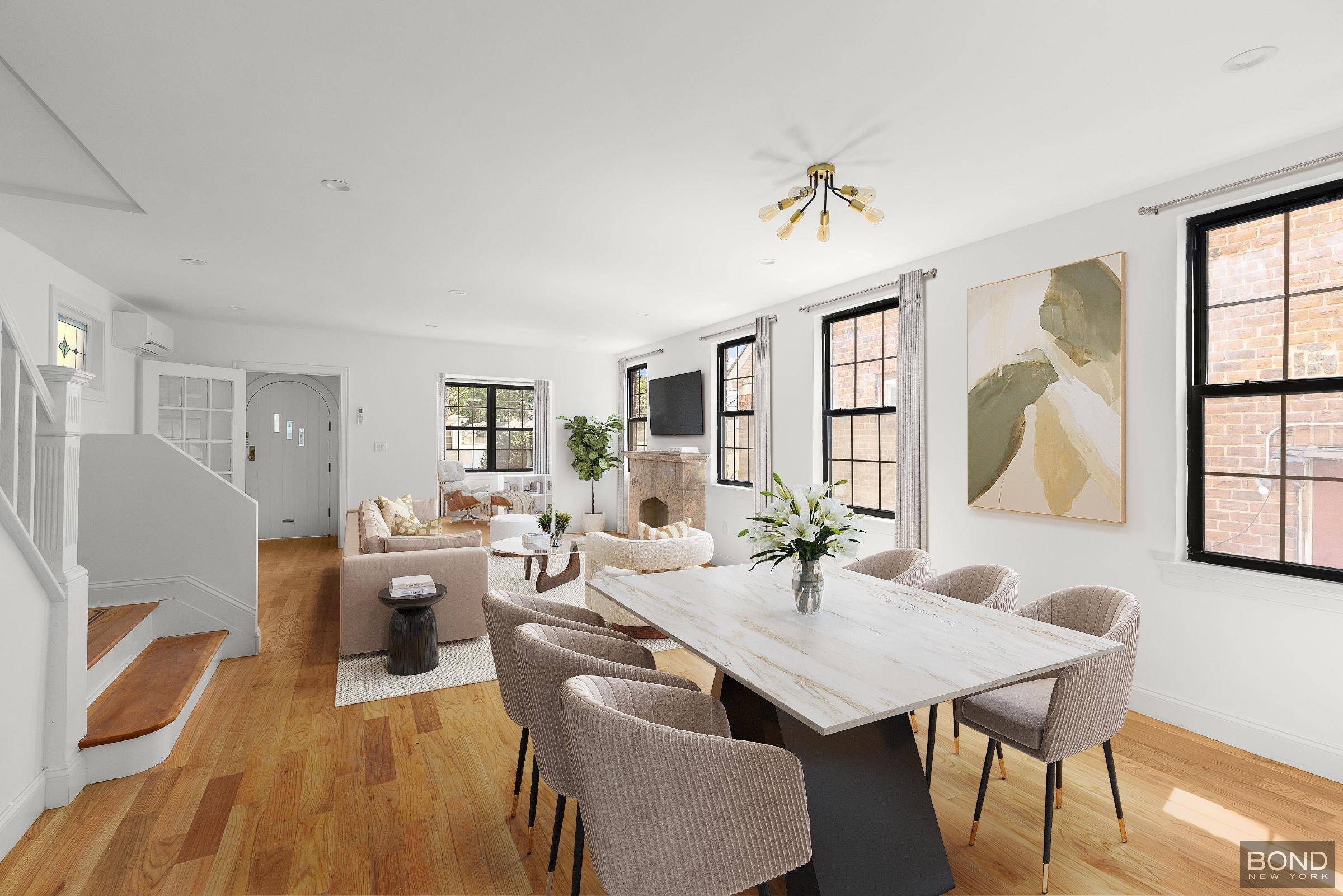 Queens, NY 11429,110-06 209th Place