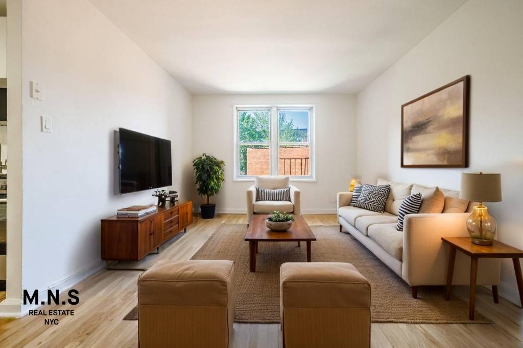 Queens, NY 11435,84-55 Daniels Street #3-F