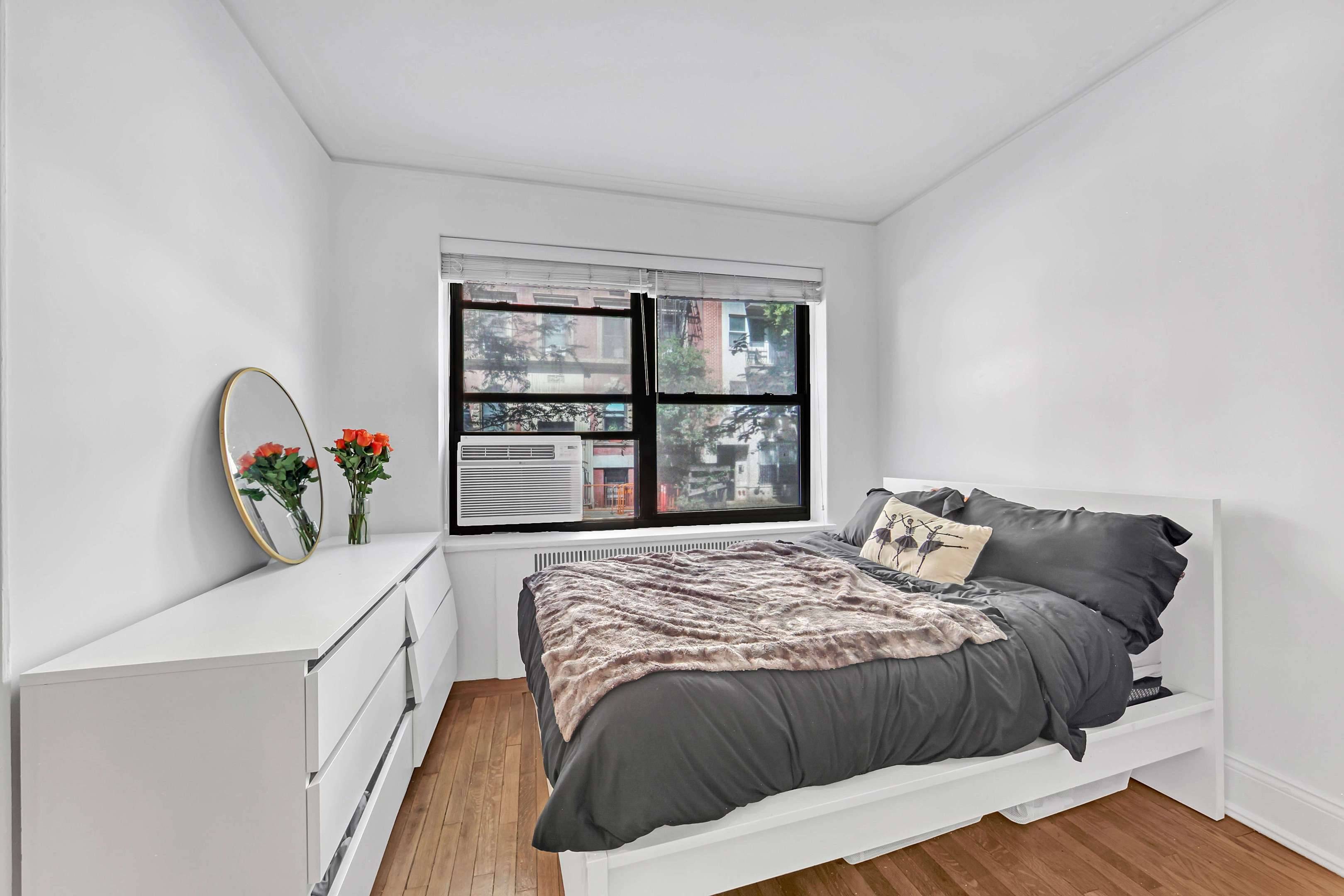 Manhattan, NY 10016,222 E 35th Street #1A
