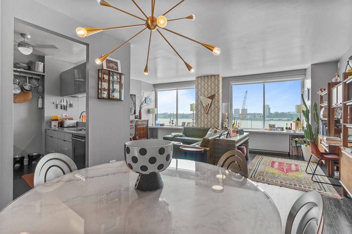 Manhattan, NY 10069,200 Riverside Boulevard #5-L