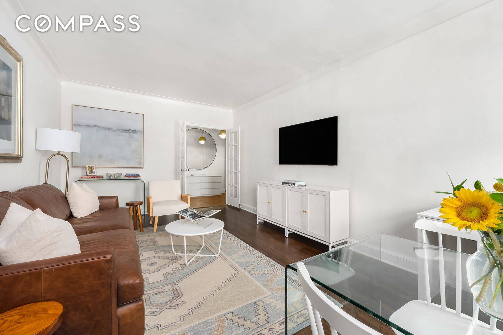 Manhattan, NY 10011,166 W 22nd Street #6C
