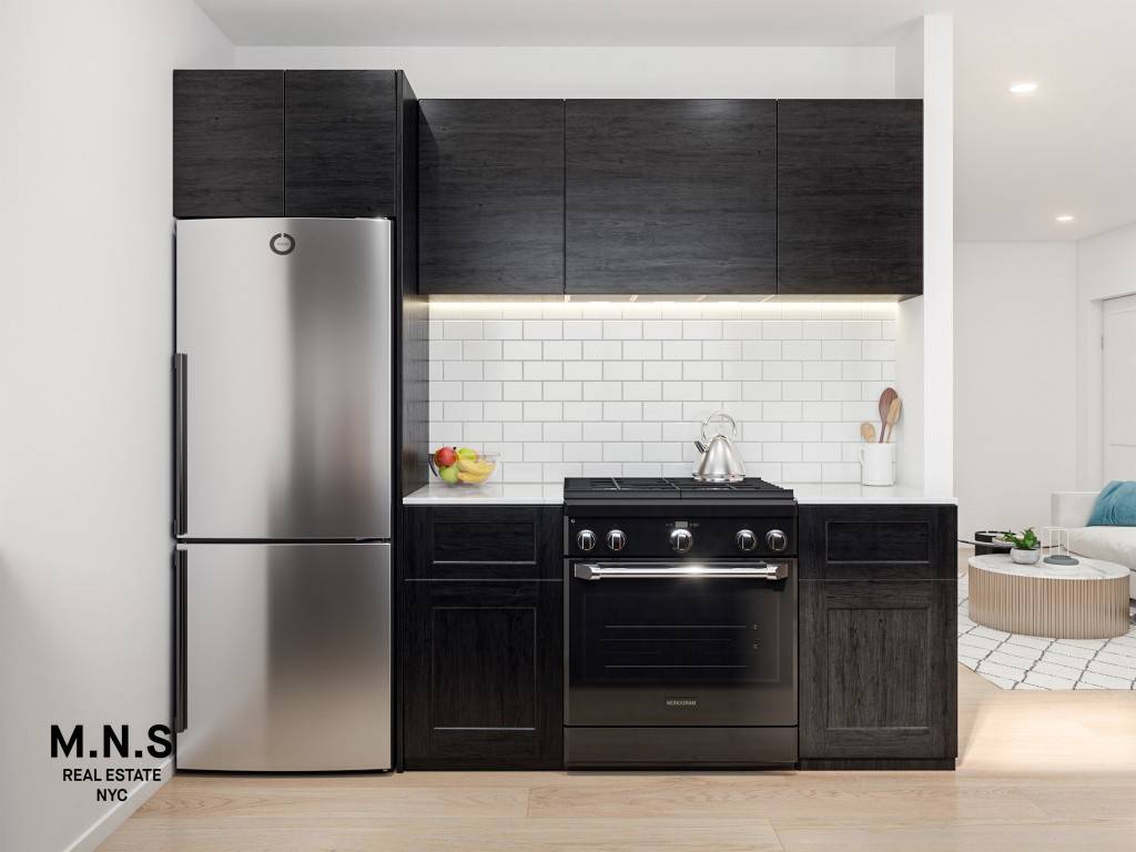 Queens, NY 11375,102-10 Queens Boulevard #403