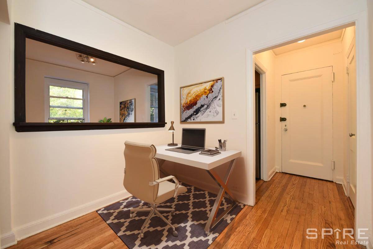 Queens, NY 11372,34-40 79th Street #2H