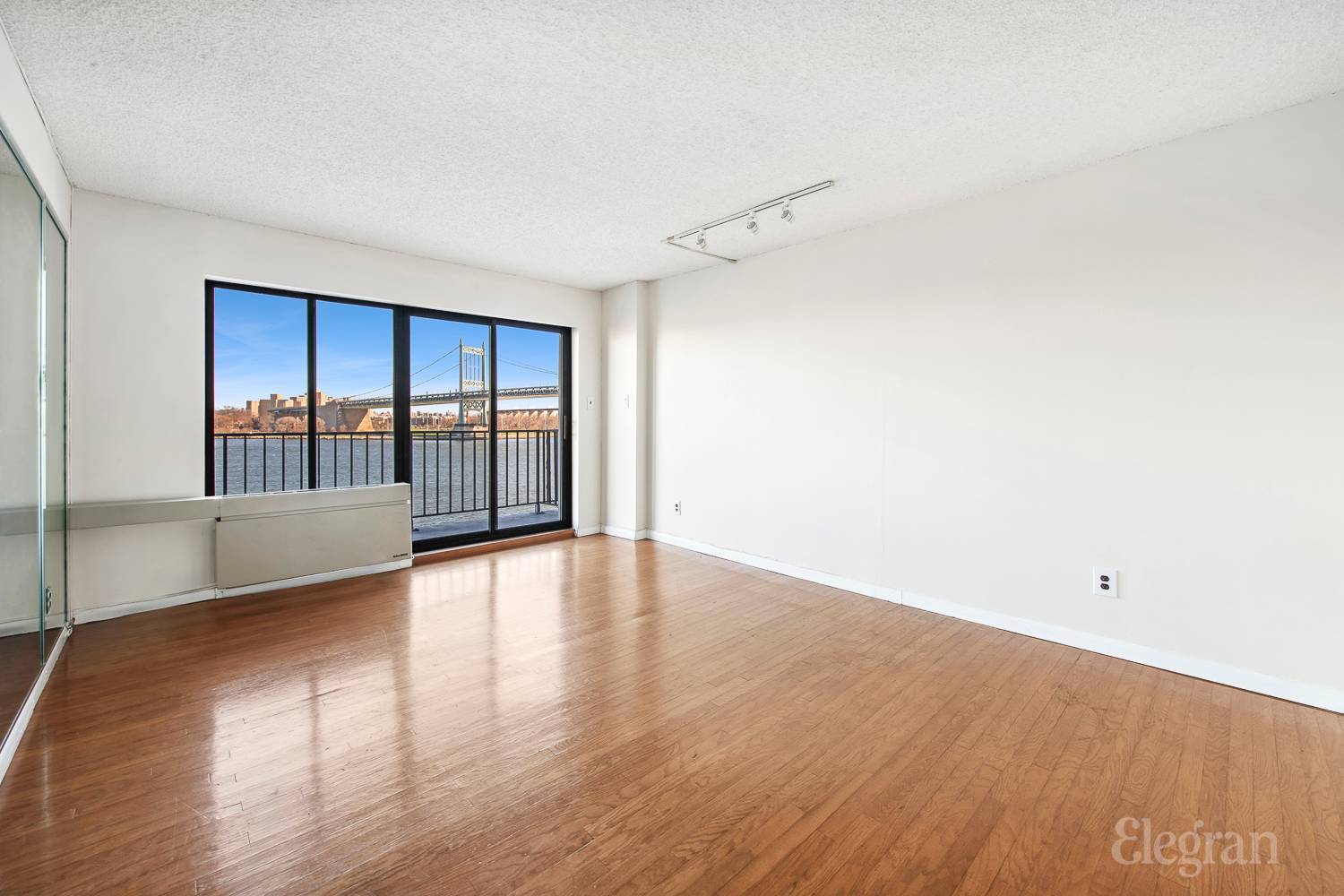 Queens, NY 11102,25-40 Shore Boulevard #4M
