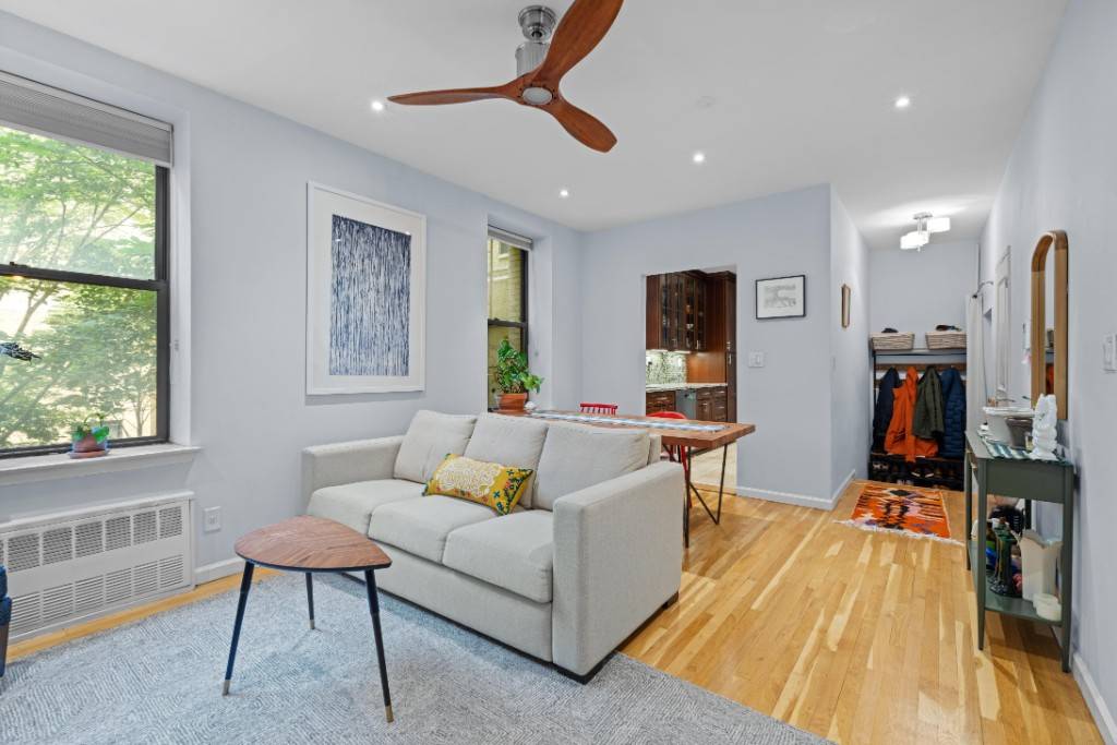 Brooklyn, NY 11238,315 St Johns Place #1D