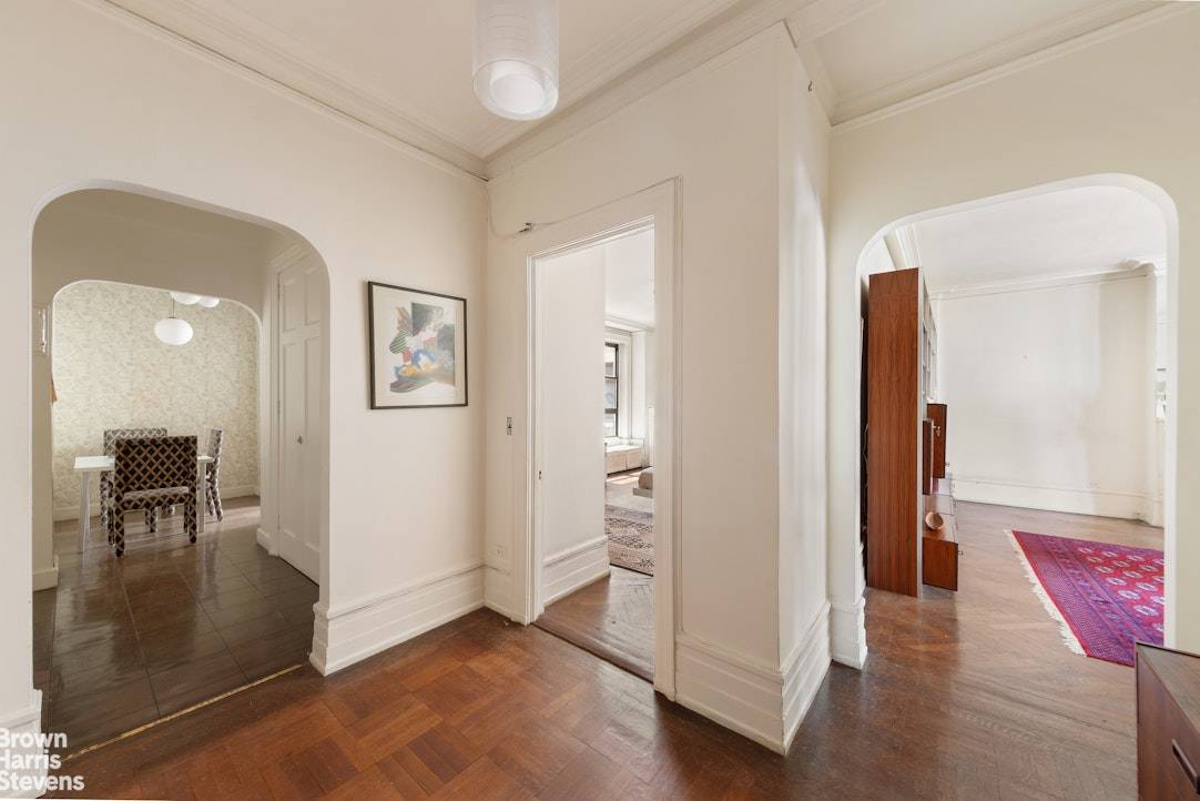 Manhattan, NY 10024,310 W 86TH Street #11B