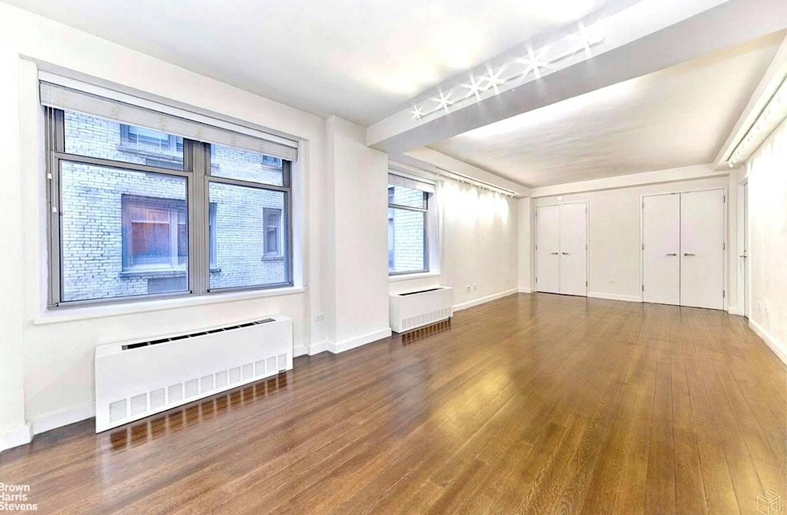 Manhattan, NY 10019,100 W 58TH Street #5A