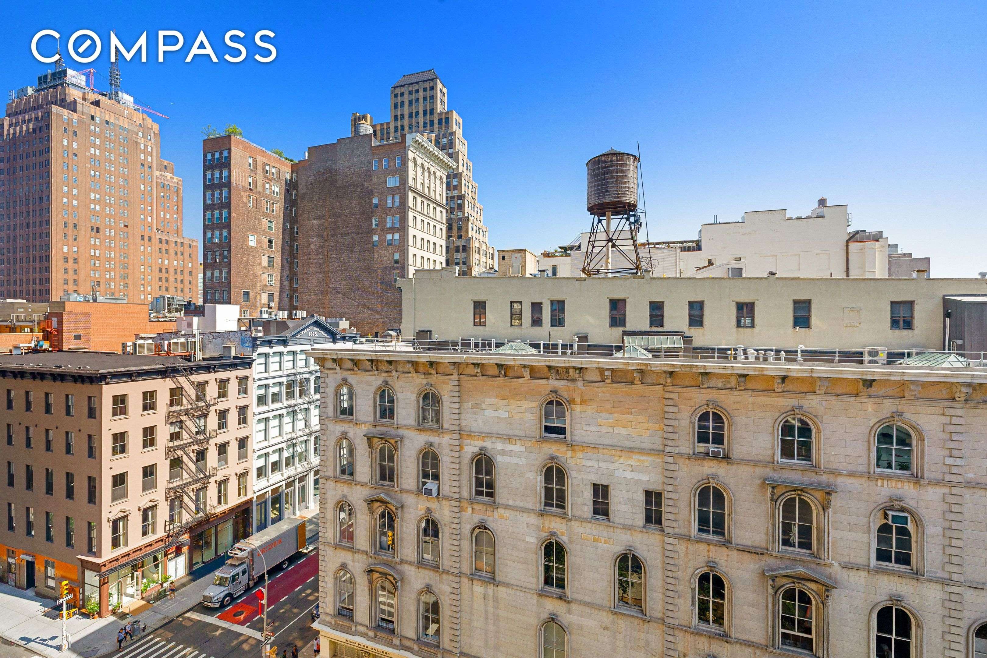 Manhattan, NY 10013,376 Broadway #9D