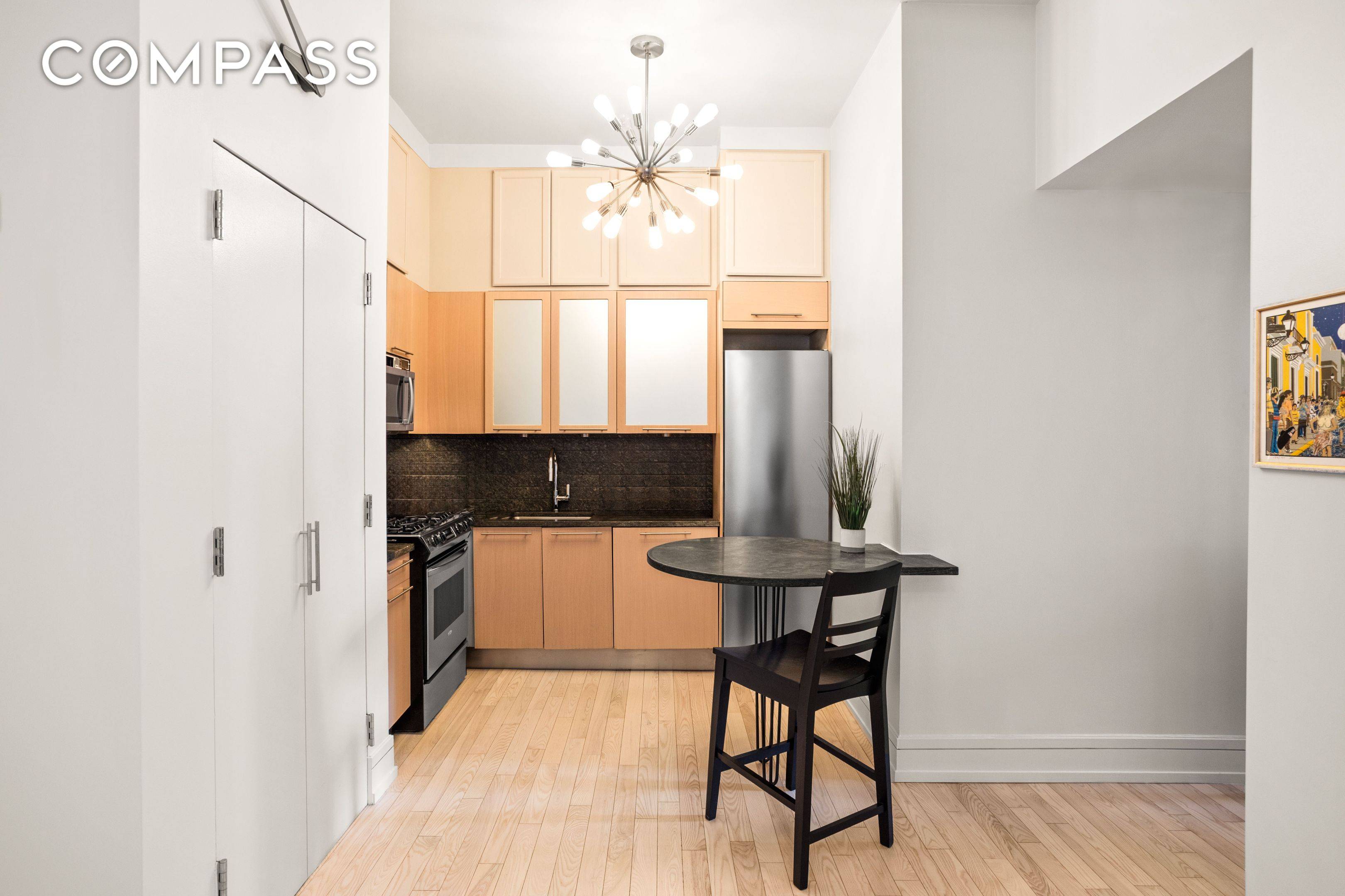 Manhattan, NY 10006,120 Greenwich Street #5H