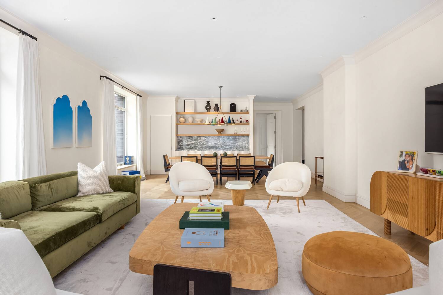 Manhattan, NY 10022,515 PARK Avenue #6A