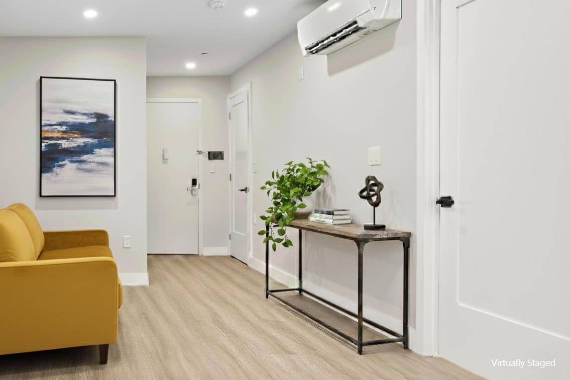 Brooklyn, NY 11221,1546 Broadway #6-B