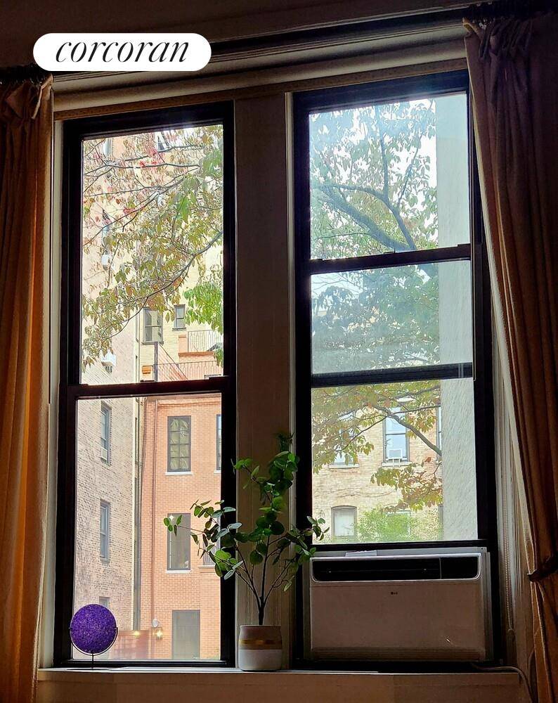 Manhattan, NY 10024,324 W 88TH Street #1B