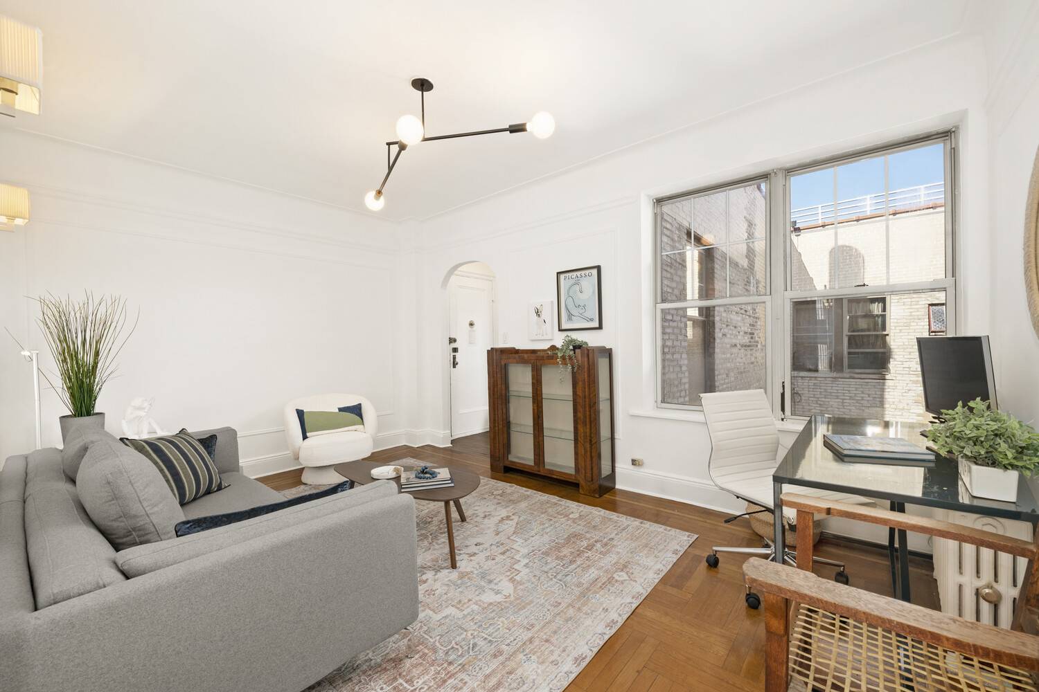 Manhattan, NY 10003,232 E 6TH Street #6E