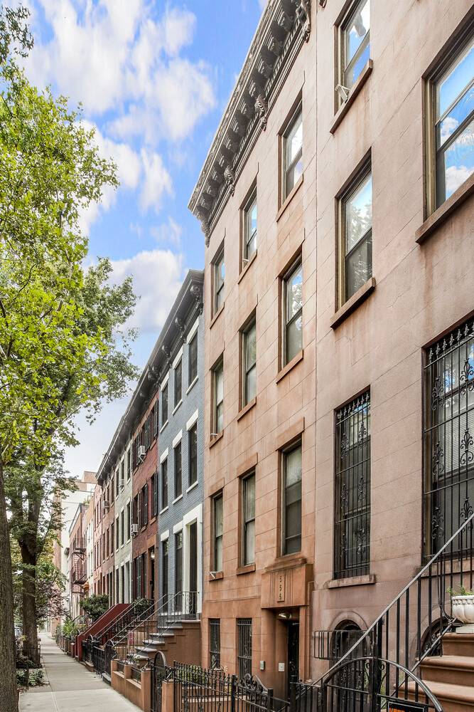 Brooklyn, NY 11217,555 PACIFIC Street