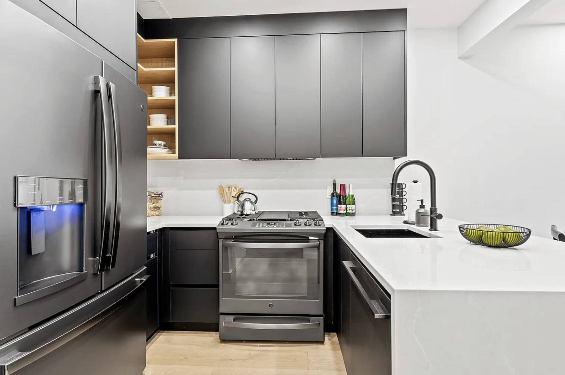 Brooklyn, NY 11225,406 Midwood Street #1-B