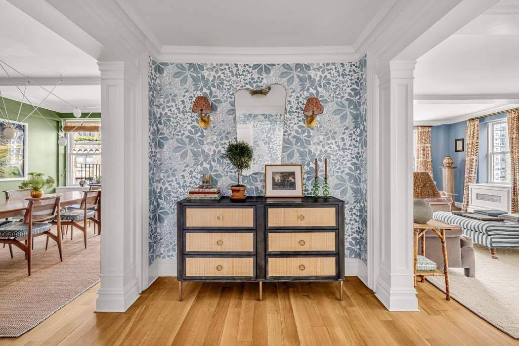 Manhattan, NY 10021,230 E 73rd Street #12AB