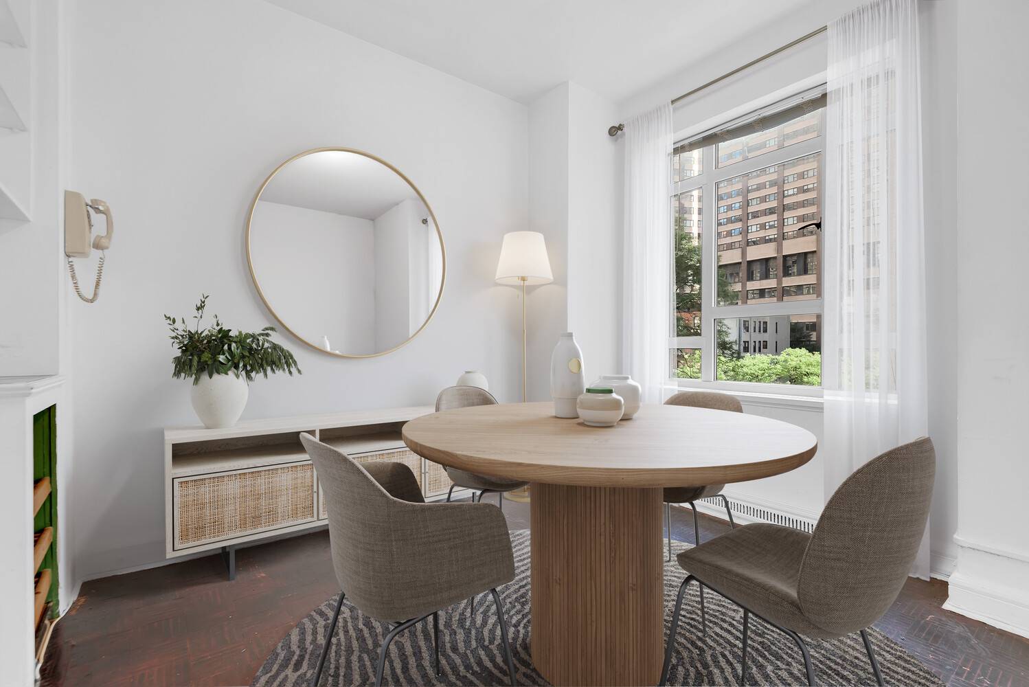 Manhattan, NY 10023,25 CENTRAL Park W #5A