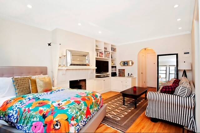 Manhattan, NY 10014,22 GROVE Street #5C