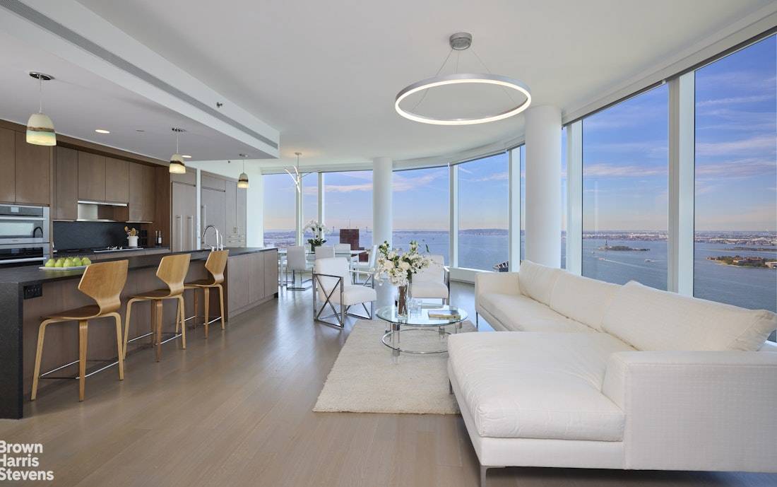 Manhattan, NY 10006,50 WEST Street #48