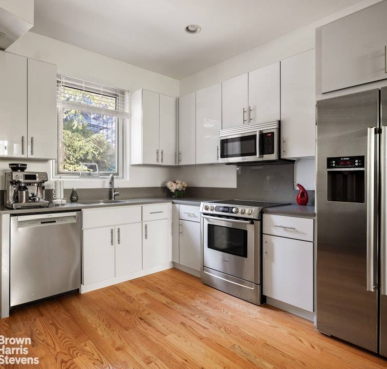 Brooklyn, NY 11238,591 WASHINGTON Avenue #1