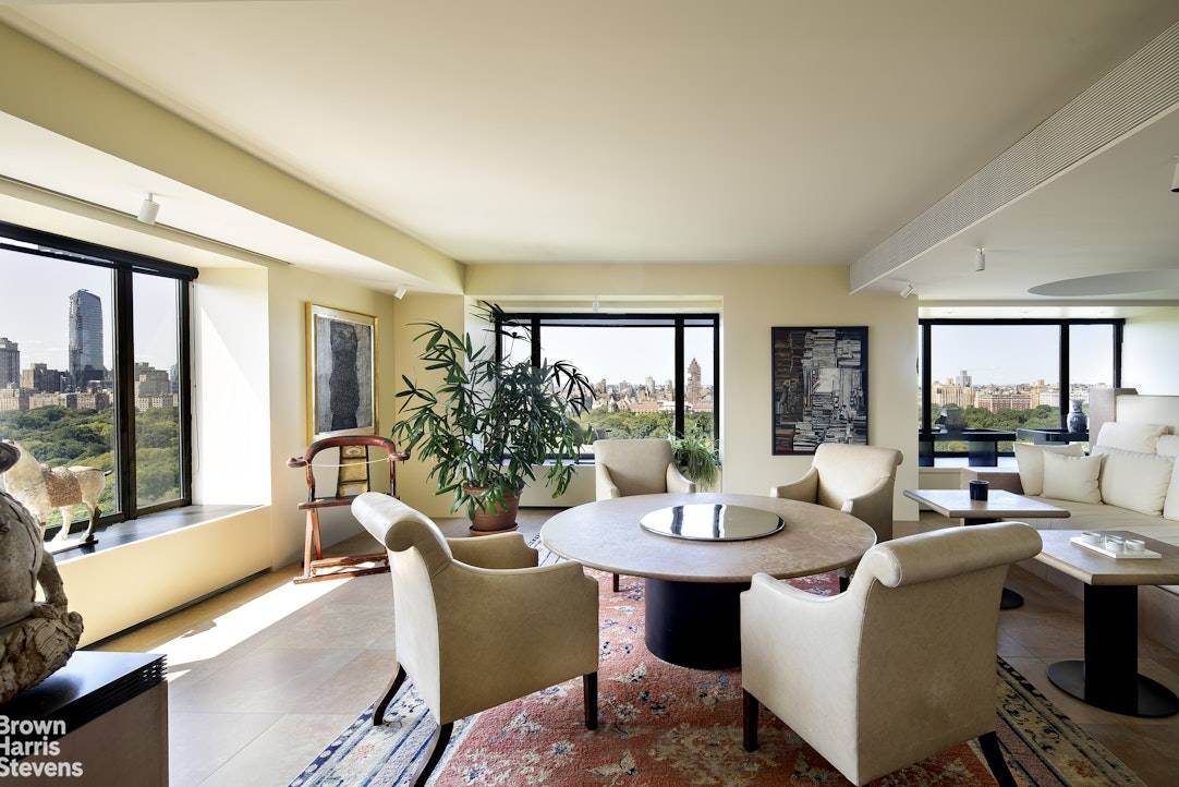 Manhattan, NY 10075,980 5TH Avenue #24/25A