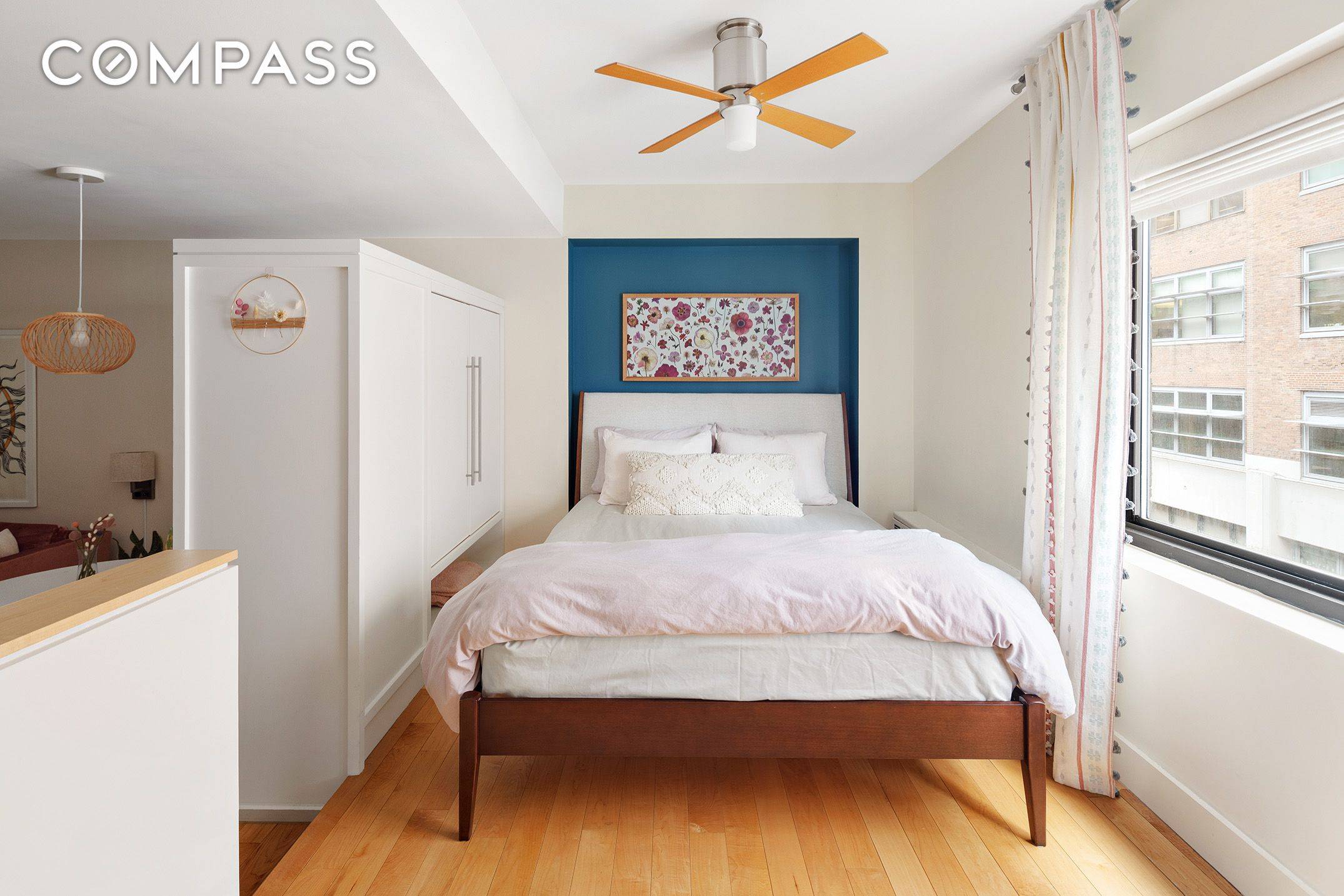 Manhattan, NY 10011,85 8th Avenue #5-H