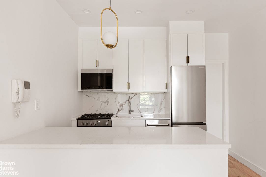 Manhattan, NY 10027,42 W 120TH Street #3C