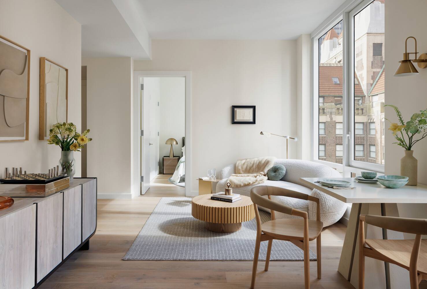 Manhattan, NY 10017,135 E 47TH Street #22A