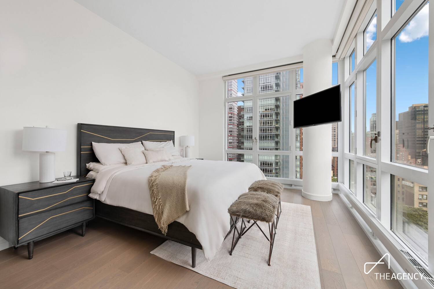 Manhattan, NY 10022,305 E 51ST Street #15F