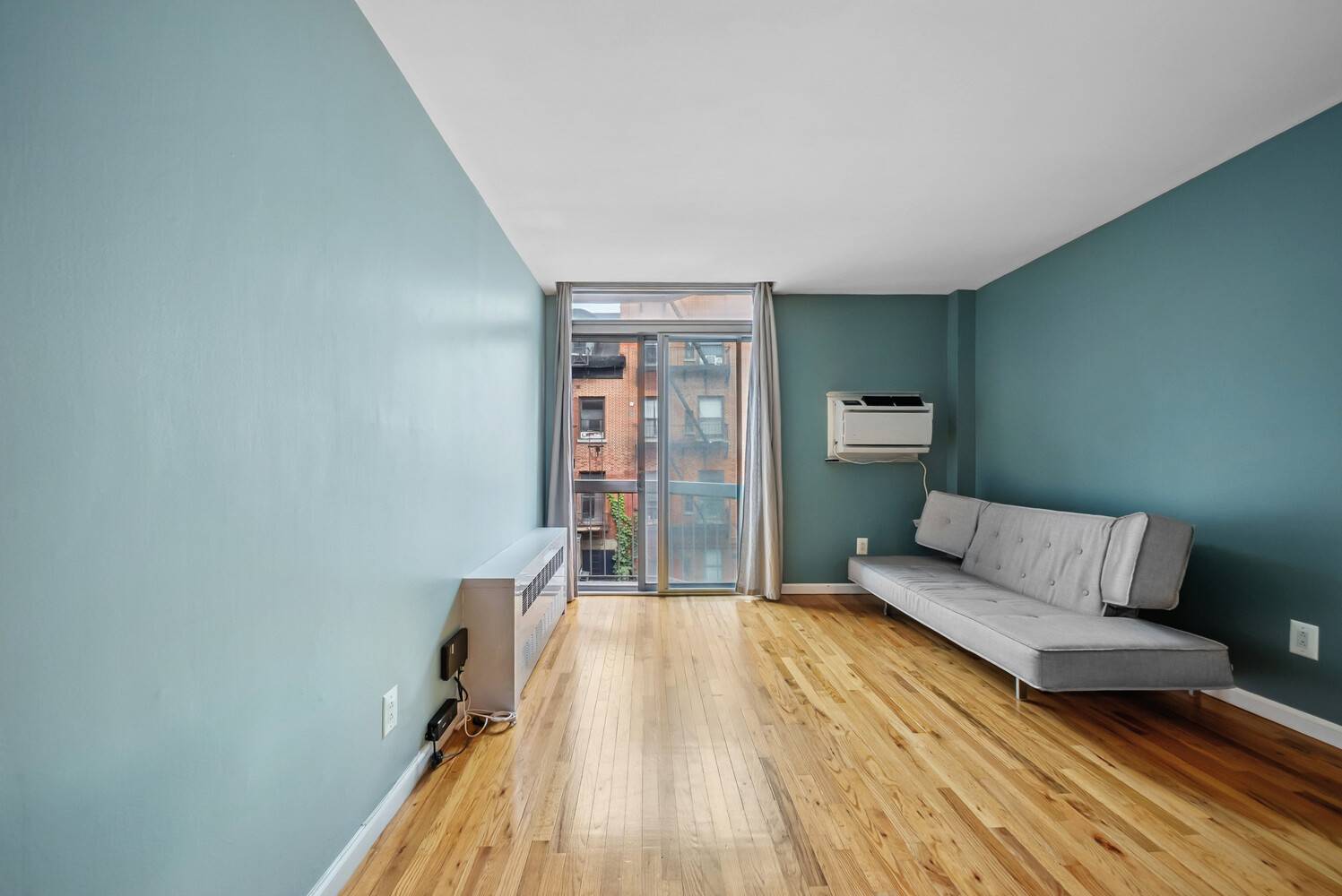 Manhattan, NY 10012,184 THOMPSON Street #2T