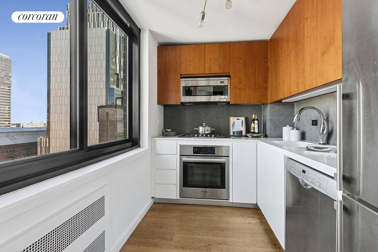 Manhattan, NY 10021,515 E 72ND Street #11L